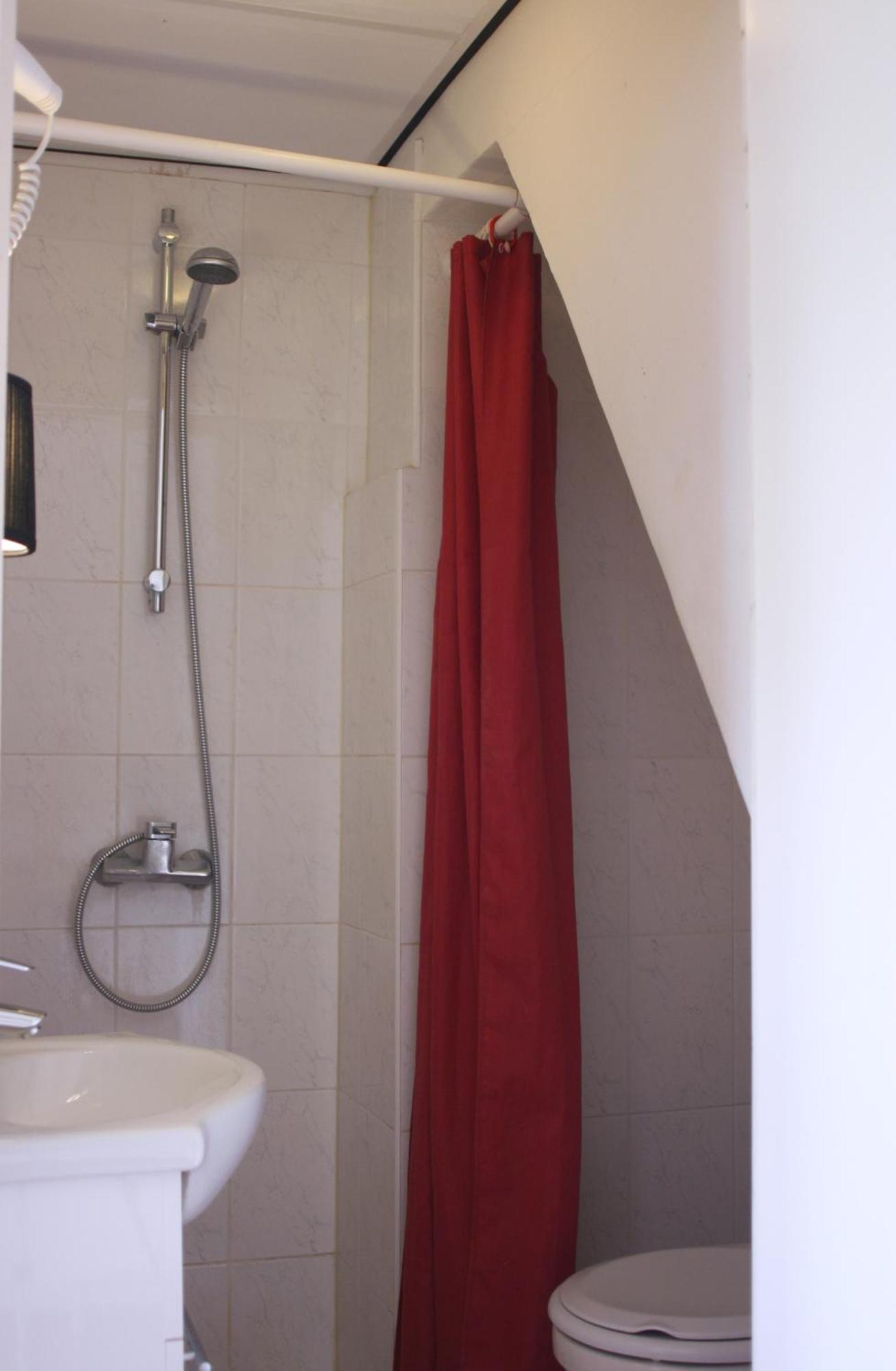 Tweepersoonskamer met Eigen Badkamer